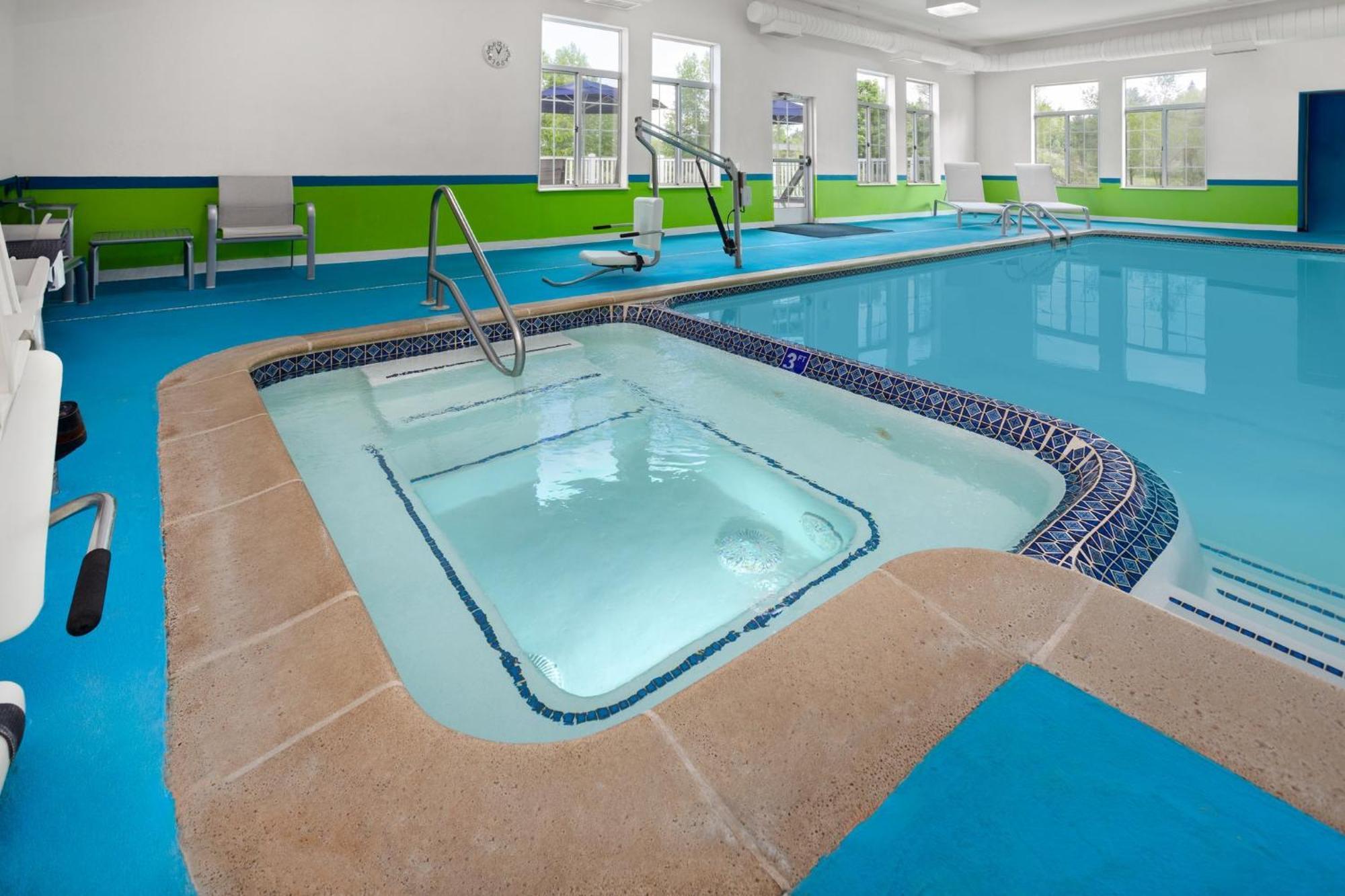Holiday Inn Express Hotel & Suites Acme-Traverse City By Ihg Exteriér fotografie