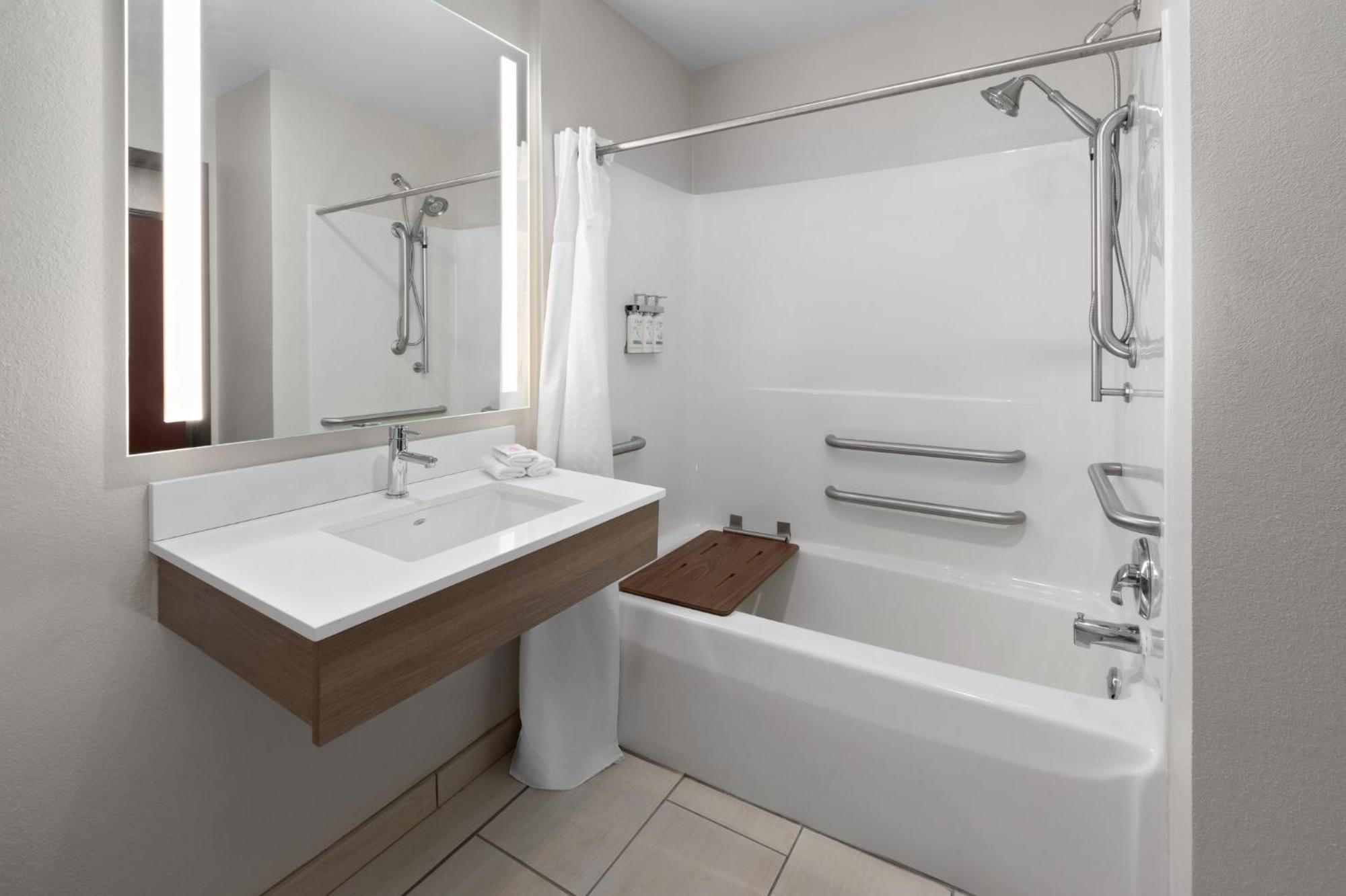 Holiday Inn Express Hotel & Suites Acme-Traverse City By Ihg Exteriér fotografie